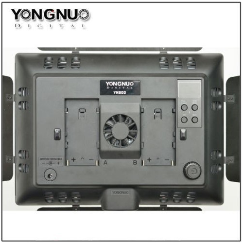 Iluminador Led Yongnuo Yn900 C/fonte +2 Bat + Carreg + Tripé