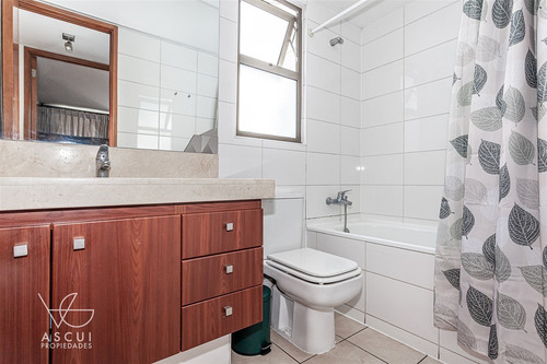 Departamento En Venta De 3 Dorm. En Las Condes