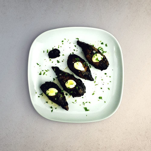 Calamares Rellenos En Salsa De Tinta. 110g (3.88oz)