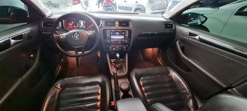 Imagem 12 de 15 de Volkswagen Jetta 2.0 Tsi Kit Premium Ano 2017