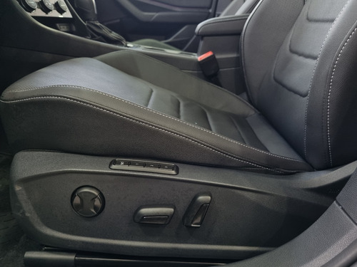 Imagen 21 de 25 de Volkswagen Vento Highline 250tsi Autotag Entrega Inmediata
