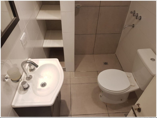 Imagen 9 de 13 de Vendo Ph 3 Ambientes Zona Aldrey