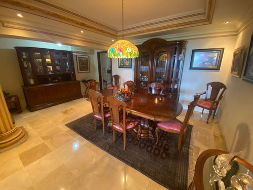 Imagen 7 de 21 de Los Cacicazgos, Av. Anacaona - Penthouse En Venta/alquiler - Pisos 7 Y 8 Con Vista Al Mar 4 Parqueos Pisos En Mármol 4 Habitaciones 4.6 Baños Terraza Techada Y Destechada Gazebo Con Bar Y Techo