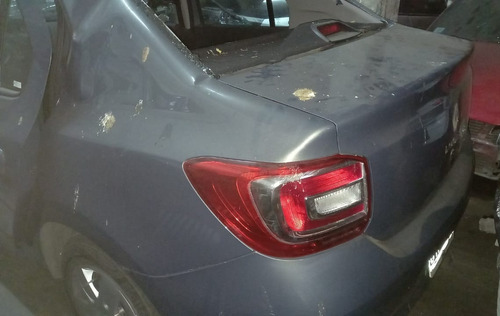 Renault Logan Expresion Con 08 1.6 8v Con Faltantes