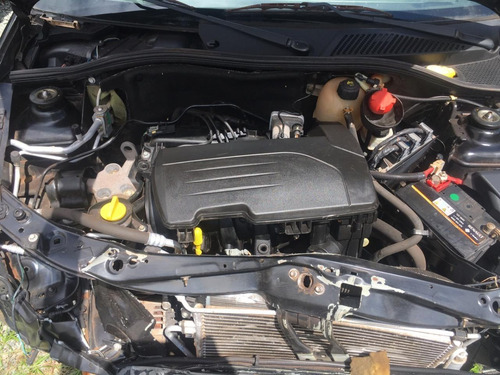 (18) Sucata Renault Clio Sedan 2007 1.0 (retirada Peças)