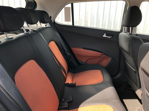 Imagen 10 de 15 de Hyundai Grand I10 2015 1.2 Hb Gls Mt