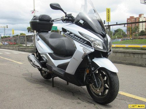 Kymco X-town 300