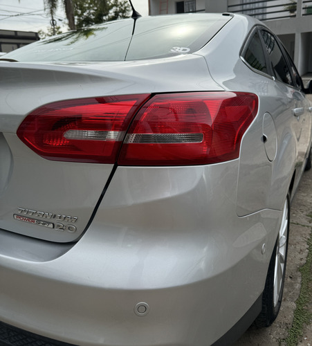 Ford Focus III 2.0 Sedan Titanium At6