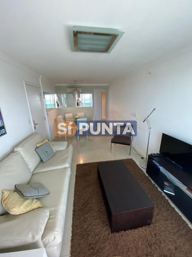 Imagen 2 de 11 de Apartamento En Alquiler - Mansa