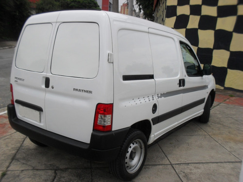 Peugeot Partner Furgão 2018 Completa