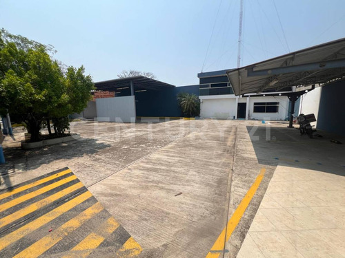 Bodega En Renta En Periférico Carlos Pellicer Cámara, Villahermosa Tabasco