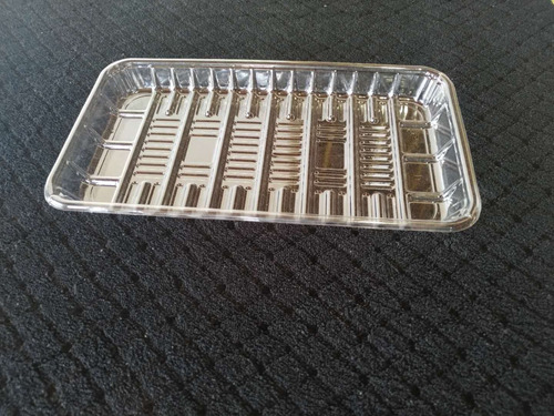 Imagen 5 de 6 de Bandejas Plásticas Para Servir O Envolver Alimentos.