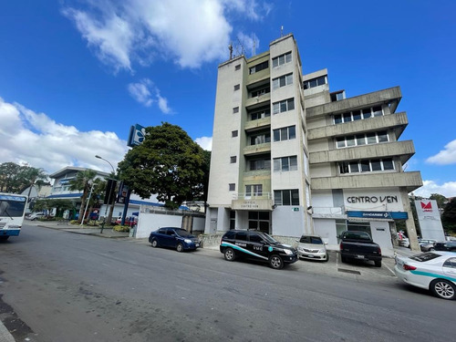Vendo Oficina De  270 M2 En Edificio Industrial En La Trinidad