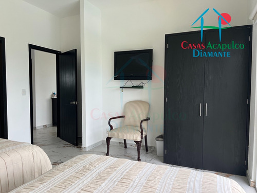 Pacífico Diamante Amarras 201. En Condominio Con Club De Playa. Con Terraza Y Bodega