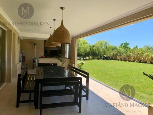 Casa - El Golf
