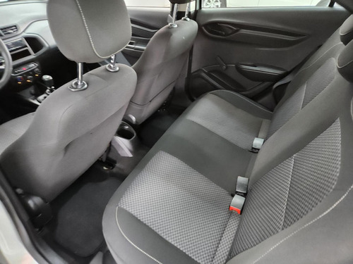 Chevrolet Onix Joy