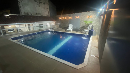 Imagem 2 de 27 de Locação Finais , Casa Com Piscina Ler O Anúncio
