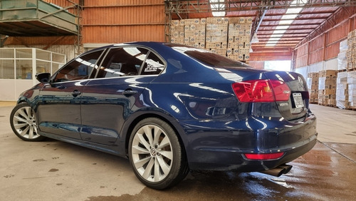 Imagen 4 de 14 de Volkswagen Vento 2013 2.0 Sportline Tsi 200cv Dsg