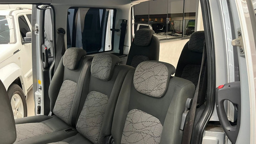Fiat Doblo 1.8 16v Essence 7l Flex 5p 5 marchas