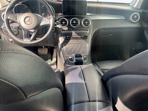 Imagen 7 de 9 de Mercedes-benz Clase Glc 2018 5p Glc 300 Off Road L4/2.0/t A