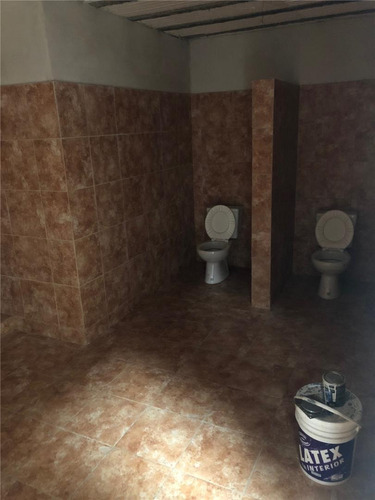Imagen 10 de 11 de Galpón- 300 M2 C/ Oficina Y Vestuario - -lote 10x30 - Con Renta