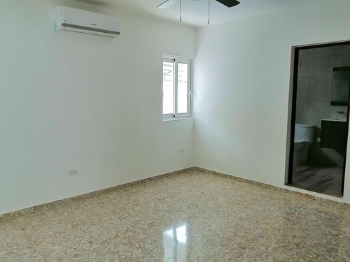 Casa En Venta En Los Cacicazgos