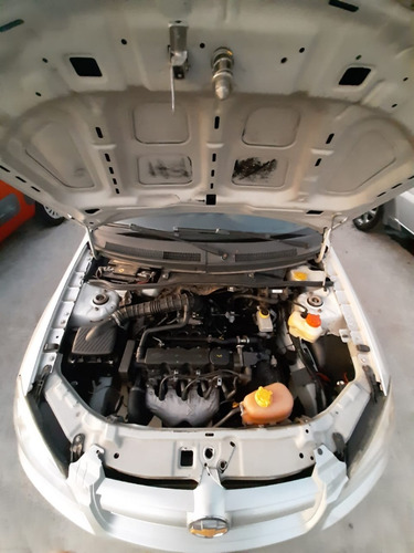Imagem 5 de 9 de Chevrolet Prisma Maxx 1.4