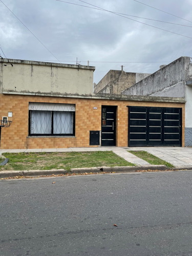 Oportunidad Casa 3 Amb Sobre Lote 9x40