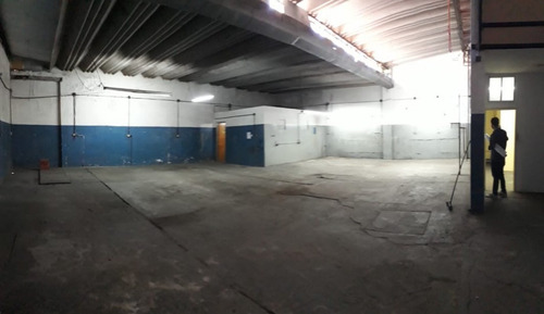 Imagen 8 de 14 de Galpon En Venta En Ramos Mejia Sur