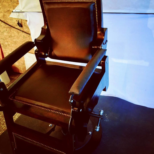 Sillón De Barbero, Barbería Modelo De 1890.