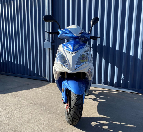 Imagen 4 de 12 de Talca Motocicleta 150cc, +patente 2023+caja Trasera+alarma