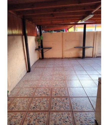 Venta De Hermosa Casa En Valle Grande. Mossaa