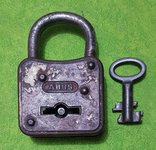 Candado Antiguo Aleman. Marca Abus. Una Llave. 