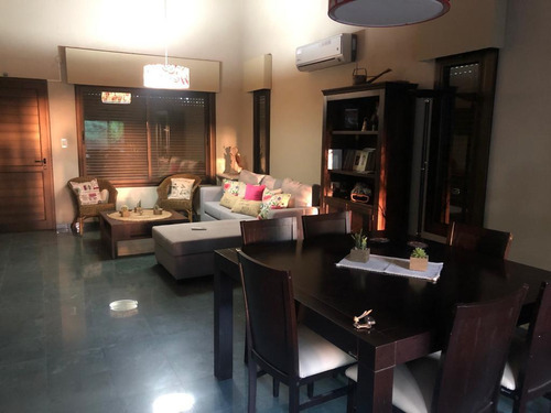 Imagen 9 de 20 de Quinta En Venta - 4 Dormitorios 3 Baños - 160 Mts2 - 9 De Julio