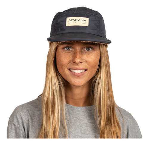 Jockey Five Panel Reversible Chiporro Espolón Atakama