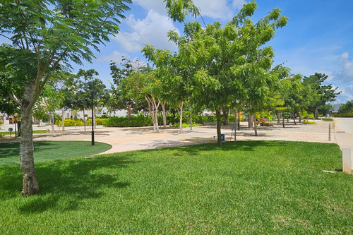 Casa En Venta En Nuevo Desarrollo Sostenible En Conkal
