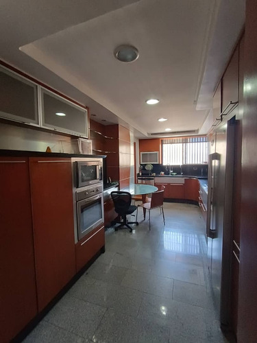 Vera Casa Inmobiliaria Vende Apartamento En Resd Marfil Suite Valencia L/firma Mr-2