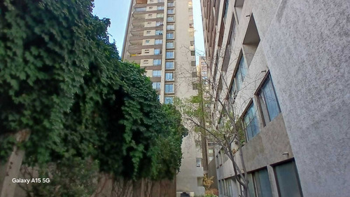 Arriendo Depto. En Primer Piso, Santiago (85344)