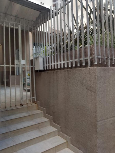 Imagem 2 de 15 de Apartamento Para Venda Em Curitiba, Centro, 1 Dormitório, 1 Banheiro - 307_2-450157