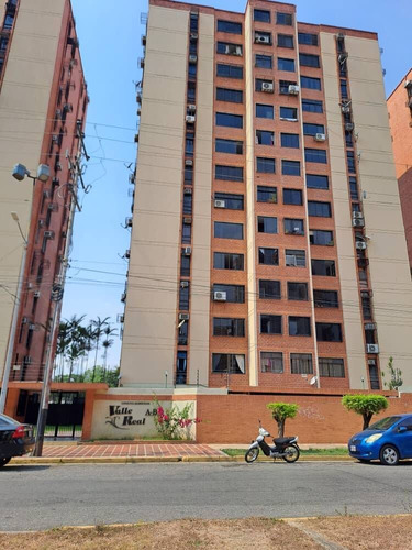 Apartamento En Alquiler En Mañongo. Conj Resid Valle Real. Amoblado Ha 