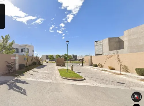 Casa Ubicada En Colonia Los Viñedos Torreón Coahuila. Con 5 Recamaras Y 260m2. A Solo Unos Minutos De Soriana Híper Los Viñedos.