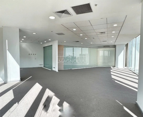 Arriendo Amplia Oficina Nueva Las Condes
