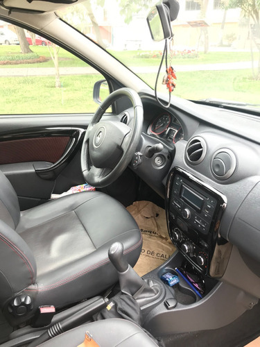 Camioneta Renault Stepway Año 2012/13 Vende Dama Unico Dueño