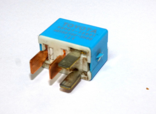 Relay Denso 90987-t2001 Aplica Para Varios Modelos Toyota (Usado)