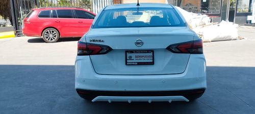 Nissan Versa 1.6 Sense Cvt