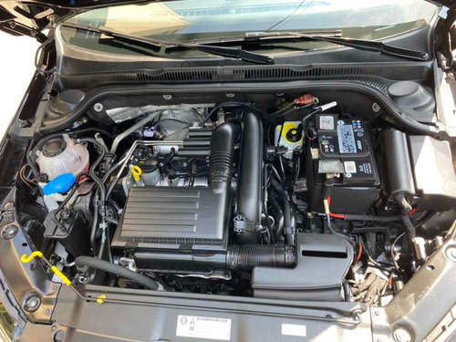 Volkswagen Vento 1.4 Confortline 150cv At 2018 Cassano Autom