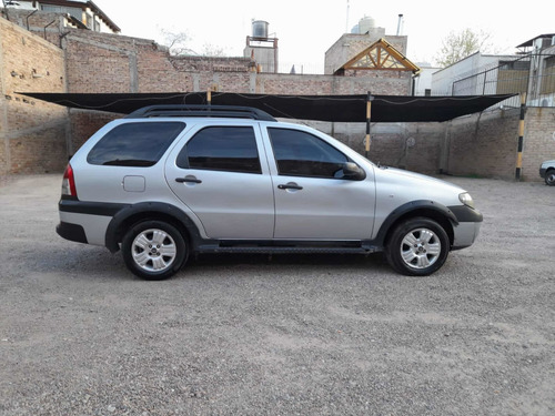 Imagen 3 de 12 de Fiat Palio 2007 1.8 Adventure Alarma