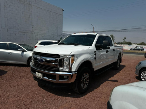 Ford F-250 6.7l Super Duty Cab Dob Diesel 4x4 At