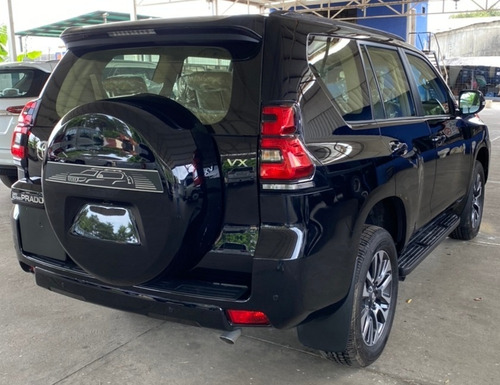 Imagen 3 de 10 de Toyota Prado
