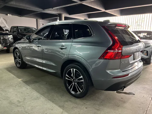 Volvo XC60 2.0 T5 Awd Momentum BLINDADA II